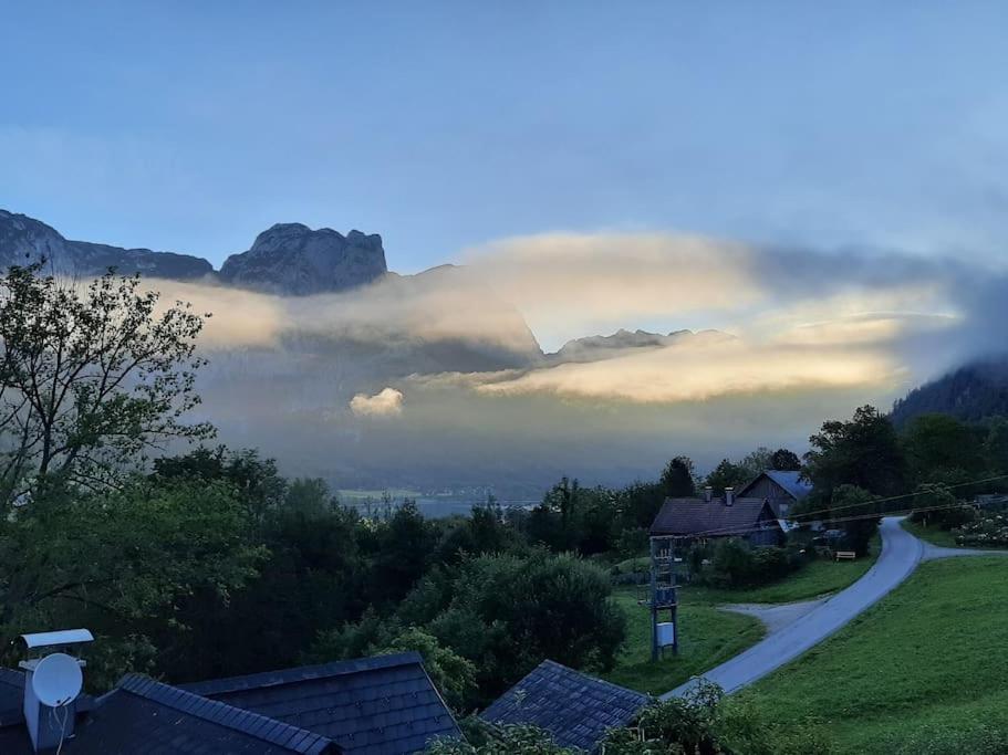 S'Rastl Direkt Mit Bergpanorama Daire Grundlsee Dış mekan fotoğraf